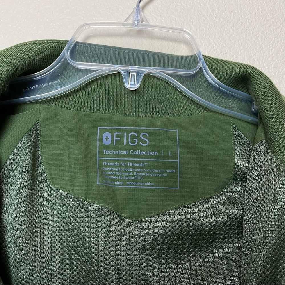 FIGS Sydney Jacket Size L - Dark Olive - Picture 5 of 8